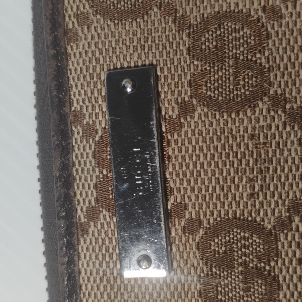 Gucci Beige/Ebony GG Canvas and Leather Zip Around Wallet - Picture 12 of 12